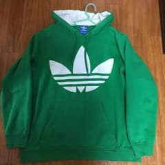 adidas パーカーのサムネイル
