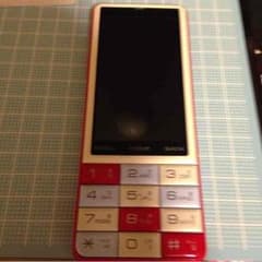 ※最終値下げ※au INFOBAR C01のサムネイル