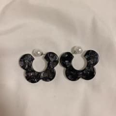 MARY QUANT ピアスのサムネイル
