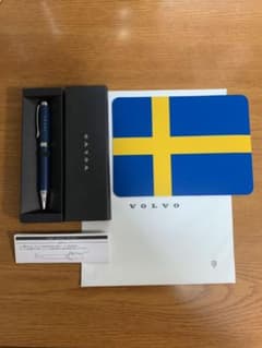 VOLVO【非売品】ボルボノベルティ　マウスパット&ボールペンのサムネイル