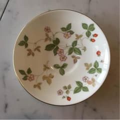 wedgwood wild strawberryのサムネイル