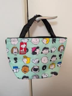 PEANUTS スヌーピー 保冷温バッグ トートバッグ　ミントグリーン新品未使用のサムネイル