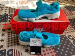 NIKE ナイキのサムネイル