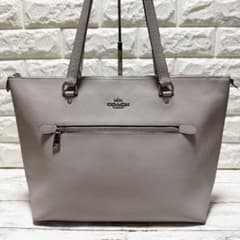 未使用級 COACH コーチ トートバッグ レザー ライトグレージュ A4可能 COACH トートバッグ F79608 グレージュ レザー A4収納可 大容量 - メルカリ