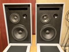 JBL Sansui 3-way speaker using JBL Sansui units.
