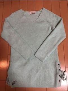 ニットのサムネイル