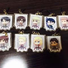 進撃巨人 ストラップ 全種類セット！！のサムネイル