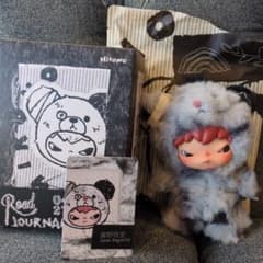 popmart hirono road journal ぬいぐるみペンダント - メルカリ