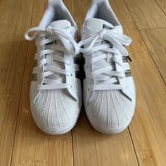 adidas SUPERSTAR スニーカーのサムネイル