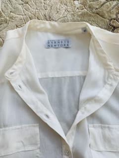 イタリア製　Barneys Newyork のシルクシャツ　Ｌ　美品のサムネイル