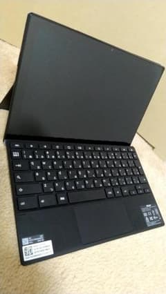 ASUS Chromebook CM3000DVA-HT0019のサムネイル