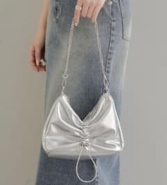 チェーンドロストミニショルダーバッグ Chicoのサムネイル