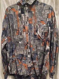 【値下げしました】抽象パターン 柄シャツ Lサイズのサムネイル