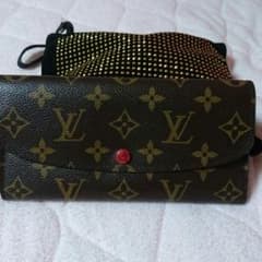 正規品(＊´︶`＊)ルイヴィトン♡美品♡モノグラムエミリーのサムネイル