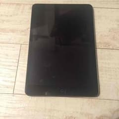 よしきさん専用ipadmini2 16GB WiFiモデルのサムネイル