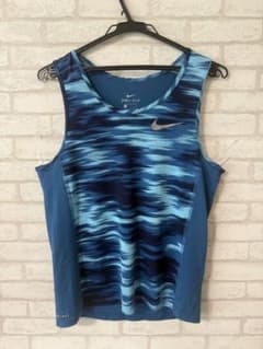 NIKE ノースリーブSのサムネイル