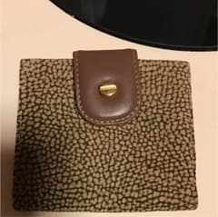 二つ折り財布 ボルボネーゼ 美品のサムネイル