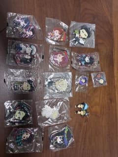 鬼滅の刃　キーホルダー　まとめ売りのサムネイル