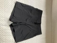 黒 薄手 ショートパンツのサムネイル