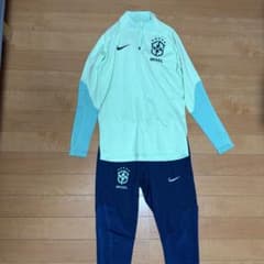 Nike ブラジル代表 ジャージ 長袖　セットアップのサムネイル
