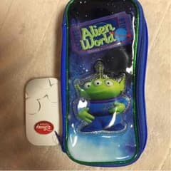 値下げ中！！【新品】リトルグリーンメン ペンケースのサムネイル