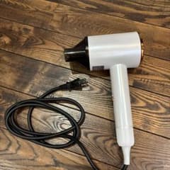 ヘアドライヤー1500W 白