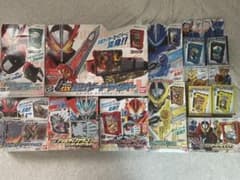 仮面ライダーセイバー　セット　聖剣ソードライバーのサムネイル