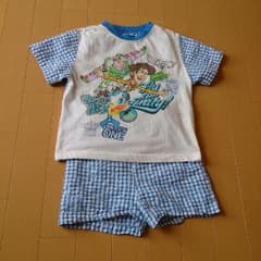 あっきーな様専用！☆トイストーリーパジャマ110☆のサムネイル