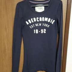 お値引き　アバクロンビー&フィッチ　ロンT　長袖のサムネイル