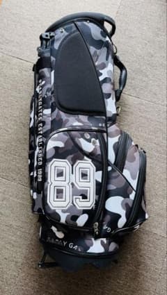 正規品　美品　即完売品　パーリーゲイツ　スタンドキャディバッグ　迷彩　カモフラ 美品 人気モデル パーリーゲイツ キャディバッグ スタンド式 カモフラ
