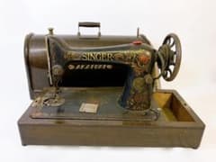 SINGER 1923年製 66モデル アンティークミシン 木製 - メルカリ