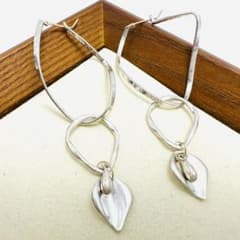 agete ピアス シルバー ゴールド SILVER K10 フープ ドロップ - メルカリ