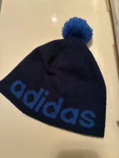 adidas ニット帽　　帽子のサムネイル