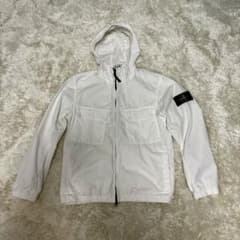 美品☆希少☆ストーンアイランド☆フード付きジャケット☆2024SS☆S 