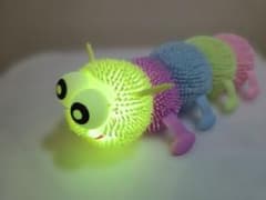 光るカラフルいもむしのサムネイル