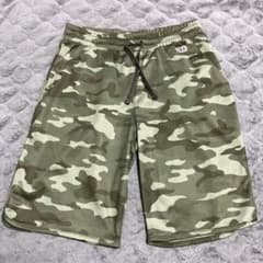 GAP半ズボン　150美品のサムネイル