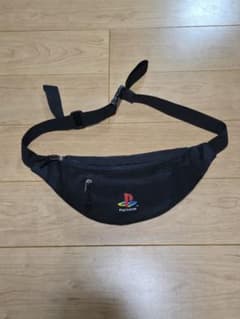 【美品】PlayStation プレステ ロゴ入り ボディバッグのサムネイル