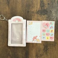 マイメロディ トレカケース シール付きのサムネイル