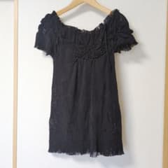 美品 M】ノーソーイング Chacott ブラック チャコット トップス 黒