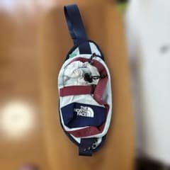 THE NORTH FACE ボディバッグ ネイビー/グレー/レッドのサムネイル