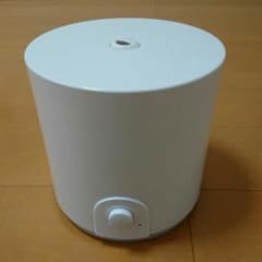 シンプルデザインの加湿器※送料込 再値下げ※のサムネイル