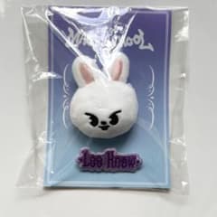 magic school Lee Know ネームバッジのサムネイル