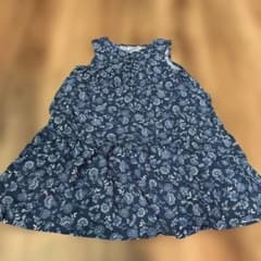UNIQLO 女の子ワンピース　120 美品のサムネイル