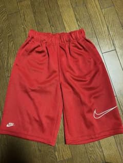 NIKE レッド ショートパンツ メンズ Lのサムネイル