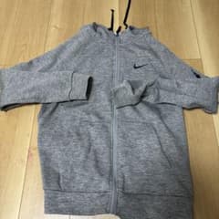NIKE、パーカーのサムネイル