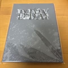 Agust D SUGA D-DAY MINI PHOTO BOOKのサムネイル