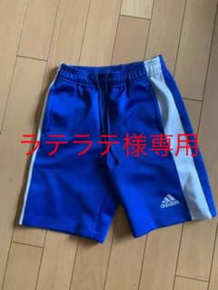 adidas アディダス ハーフパンツ　110センチのサムネイル