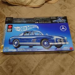ホットウィールメルセデスベンツ 300 SL 組み立てキット新品、未開封 ホットウィールメルセデスベンツ 300 SL 組み立てキット新品、未開封