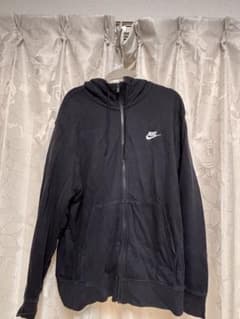 NIKE パーカー　黒のサムネイル