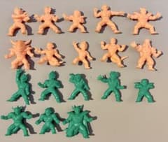 【当時品】　ドラゴンボール　塩ビフィギュア　食玩　ドラゴンクロス　18体セット